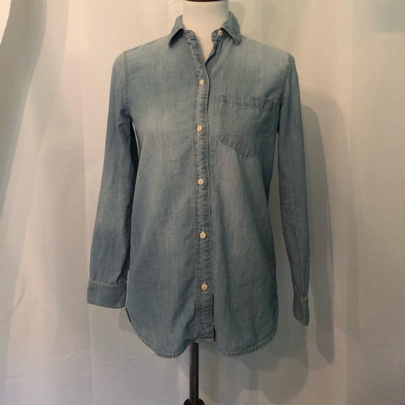 Madewell Tops - Madewell Classic Denim Ex-Boyfriend Shirt